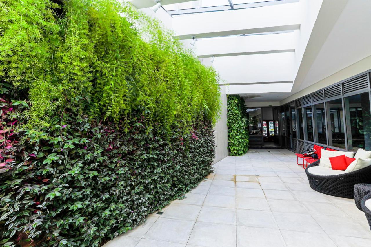 Studio Vila Madalena Com Piscina Climatizada Appartement São Paulo Buitenkant foto